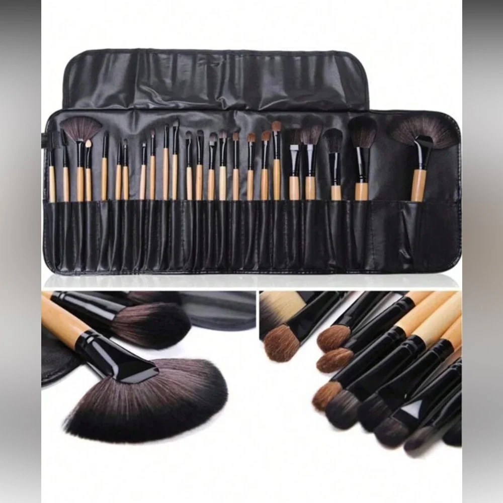 Professional 24 piece Makeup Brush Set with Travel Case NEW 🏷️